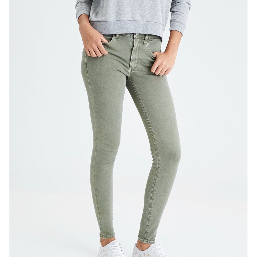 BNWT AMERICAN EAGLE NEXT LEVEL STRETCH JEANS🆕